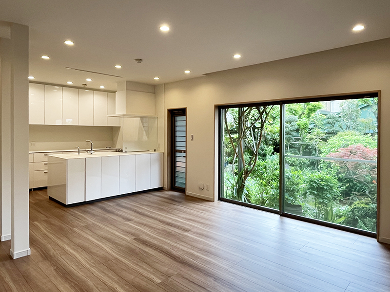 耐震補強と断熱材に包まれた安心で快適な家　大田区E様邸